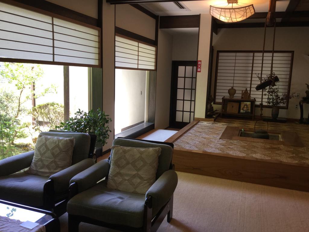 Hotel Unryuso Shinshiro Esterno foto